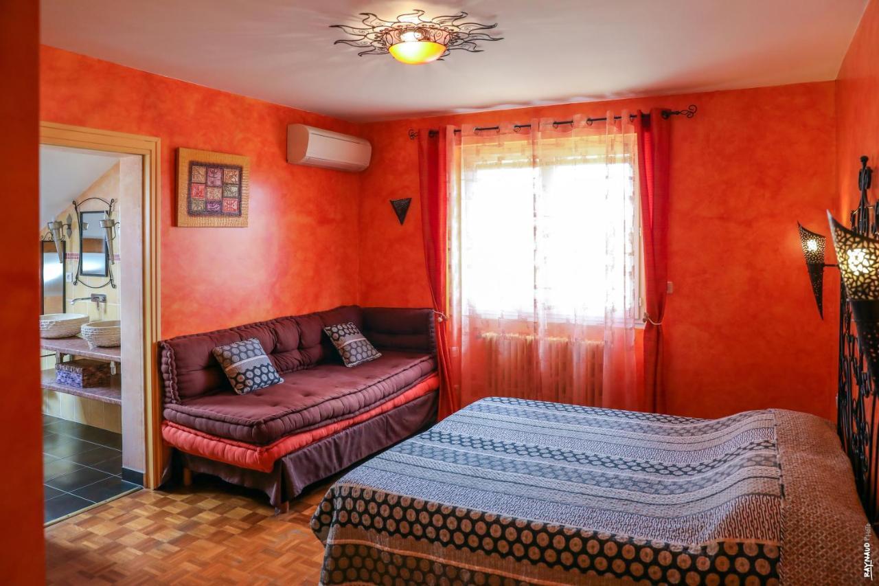 Le Nid De L'Ecureuil Bed & Breakfast Brens  Phòng bức ảnh