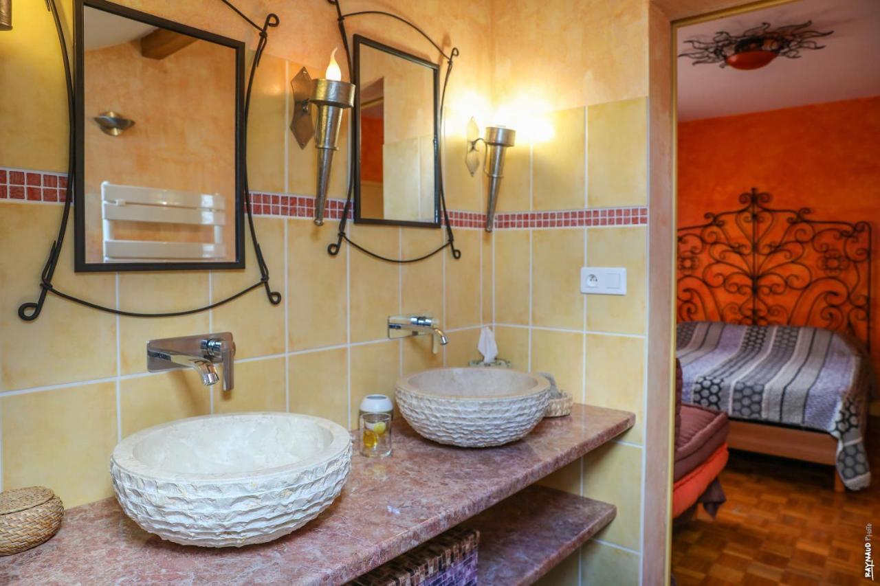 Le Nid De L'Ecureuil Bed & Breakfast Brens  Ngoại thất bức ảnh