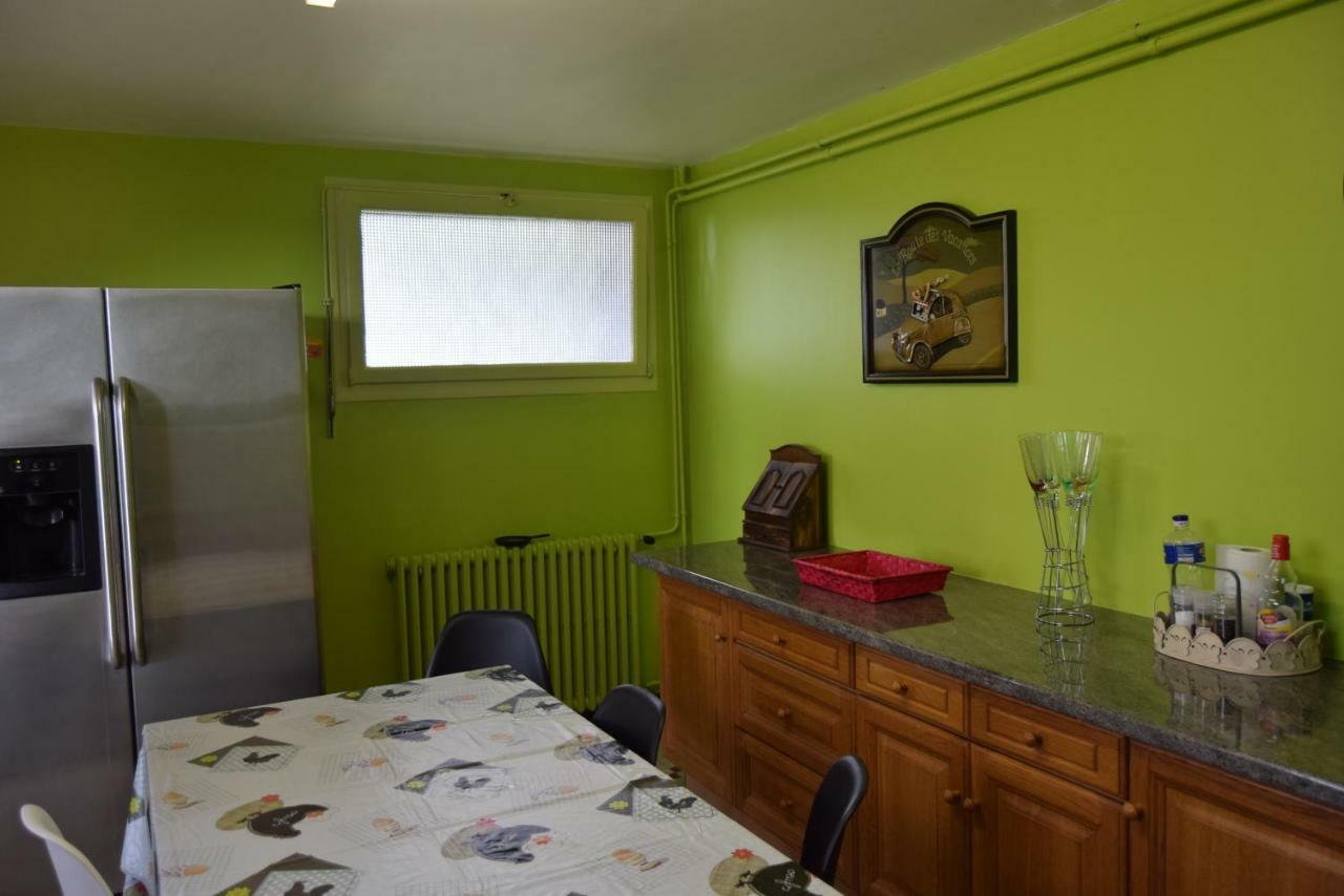 Le Nid De L'Ecureuil Bed & Breakfast Brens  Ngoại thất bức ảnh